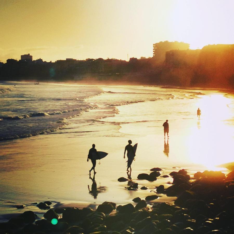 La Ventana Azul Surf Hostel Las Palmas de Gran Canaria Ngoại thất bức ảnh