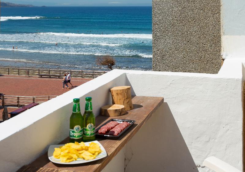 La Ventana Azul Surf Hostel Las Palmas de Gran Canaria Ngoại thất bức ảnh