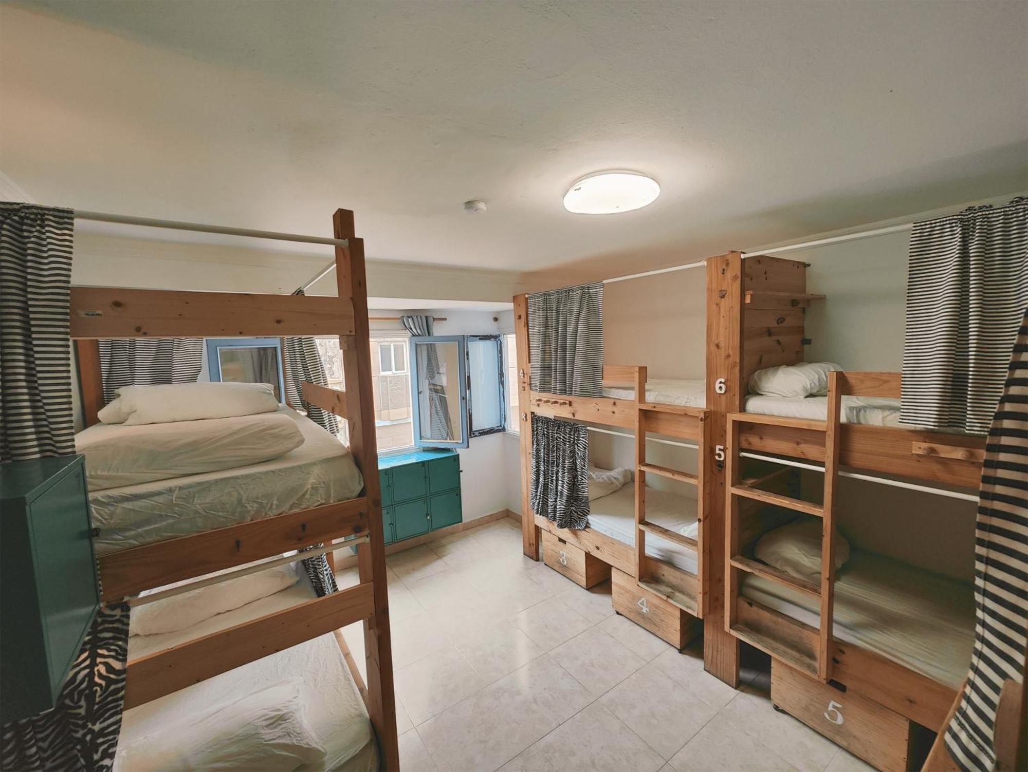La Ventana Azul Surf Hostel Las Palmas de Gran Canaria Ngoại thất bức ảnh
