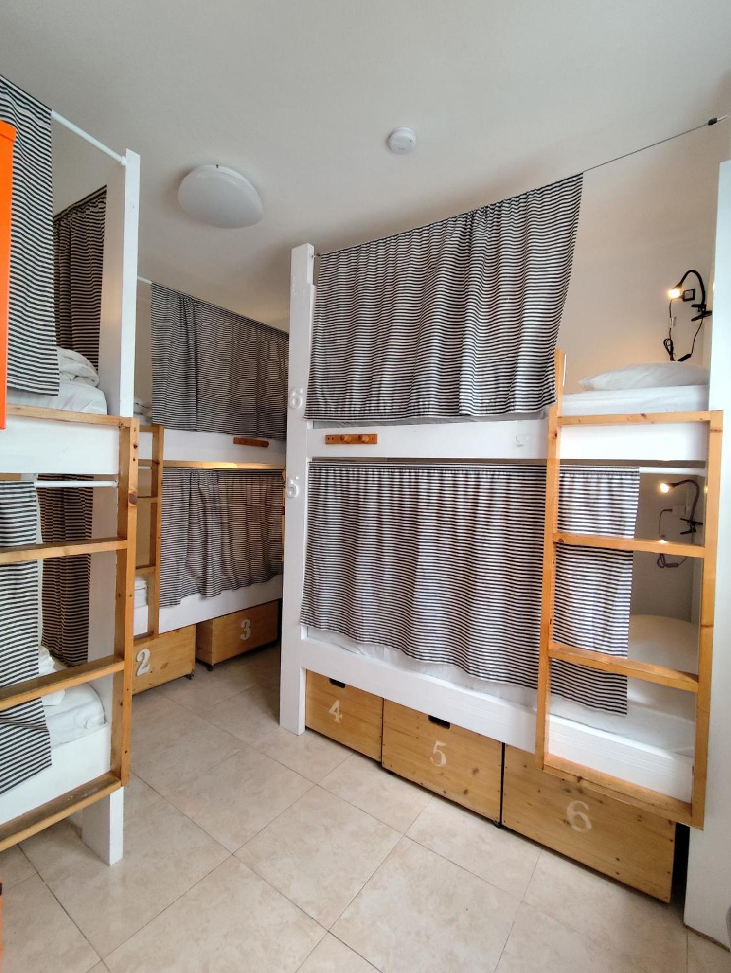 La Ventana Azul Surf Hostel Las Palmas de Gran Canaria Ngoại thất bức ảnh