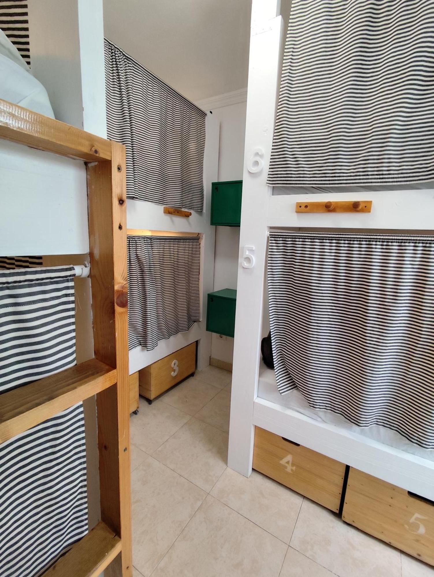 La Ventana Azul Surf Hostel Las Palmas de Gran Canaria Ngoại thất bức ảnh